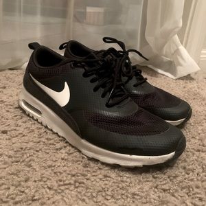 Nike Air Max Casual Shoe